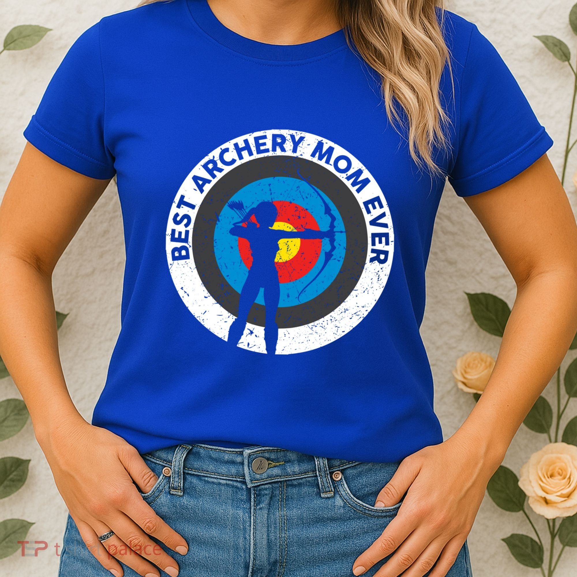 Best Archery Mom Ever Archer Mom Mother's Day Archery Gift Women's T-Shirt