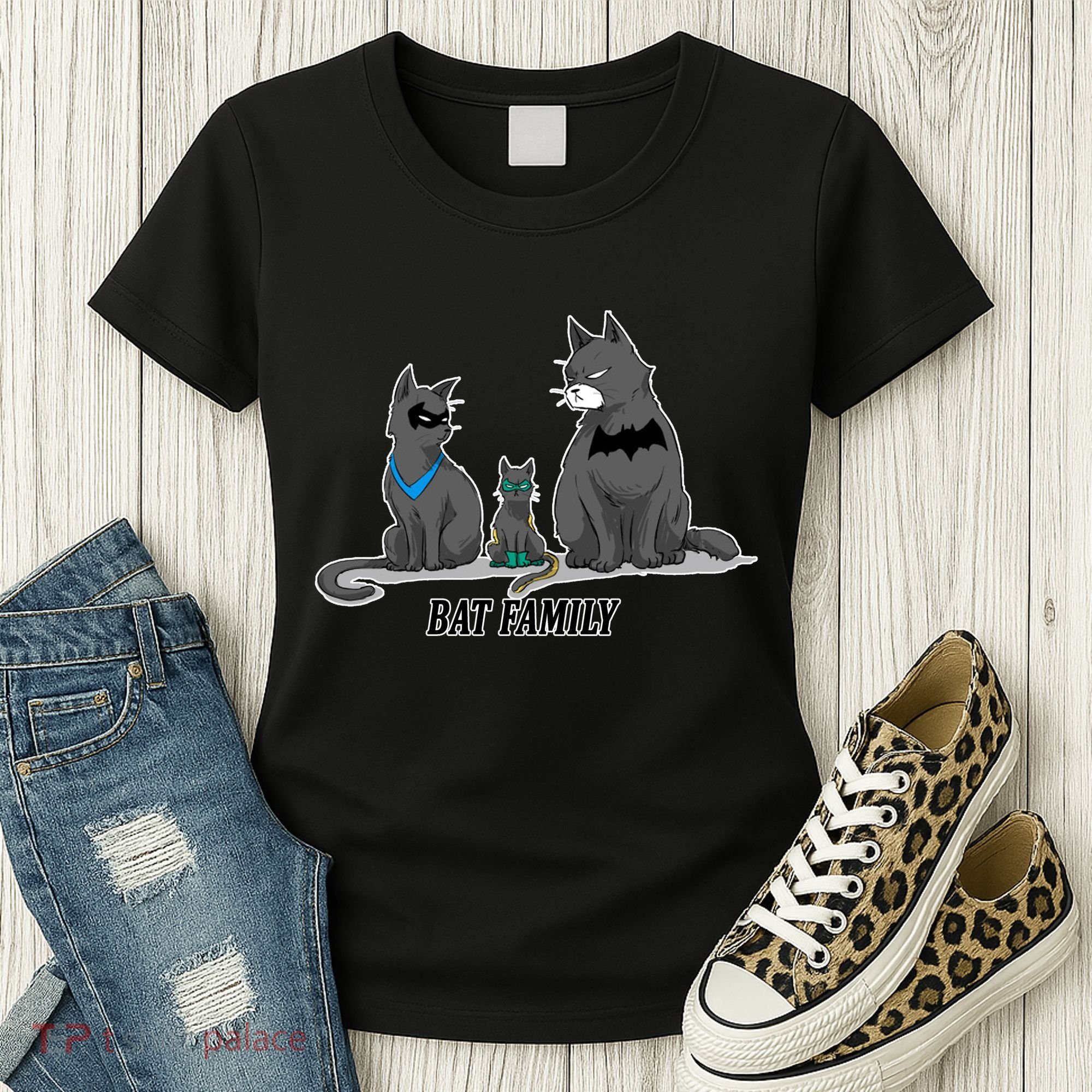 Batfamily Bat Cat Family Cartoon Spoof Women's T-Shirt