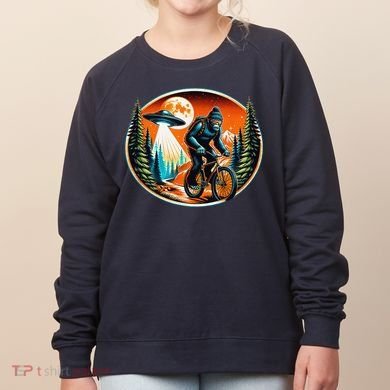Bigfoot Alien Ufo Bicycle Ride Sasquatch On Bicycle Women's Sweatshirt