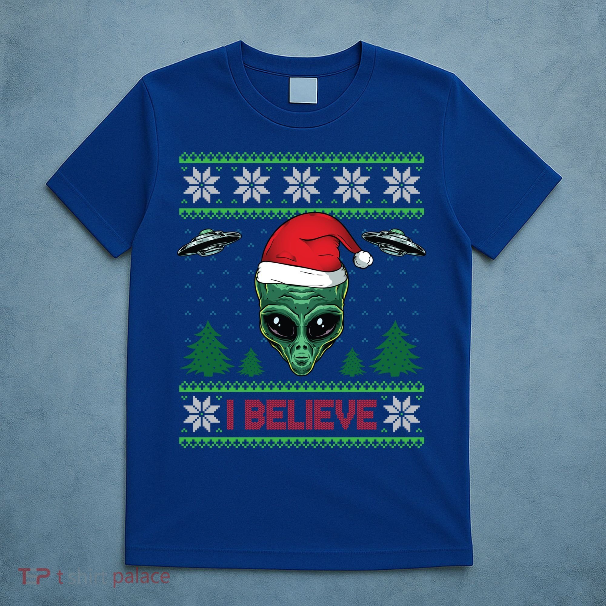 Believe Alien Ufo Funny Christmas Alien Head Graphic Ugly Gift T-Shirt