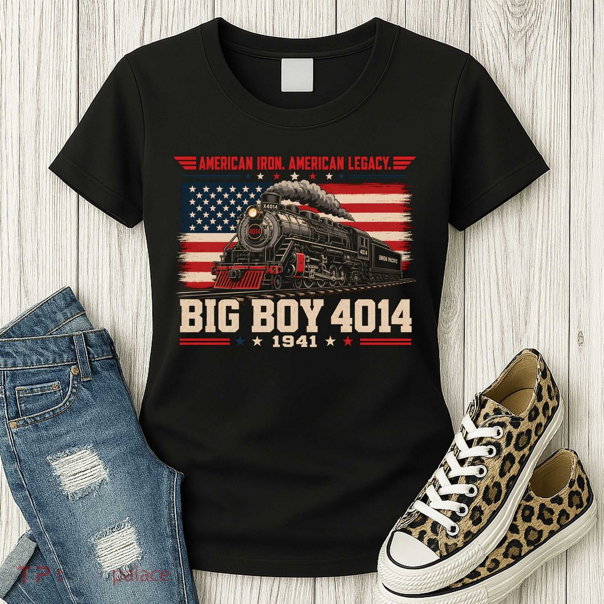 Big Boy 4014 Steam Train American Iron Legacy Vinatge Women's T-Shirt