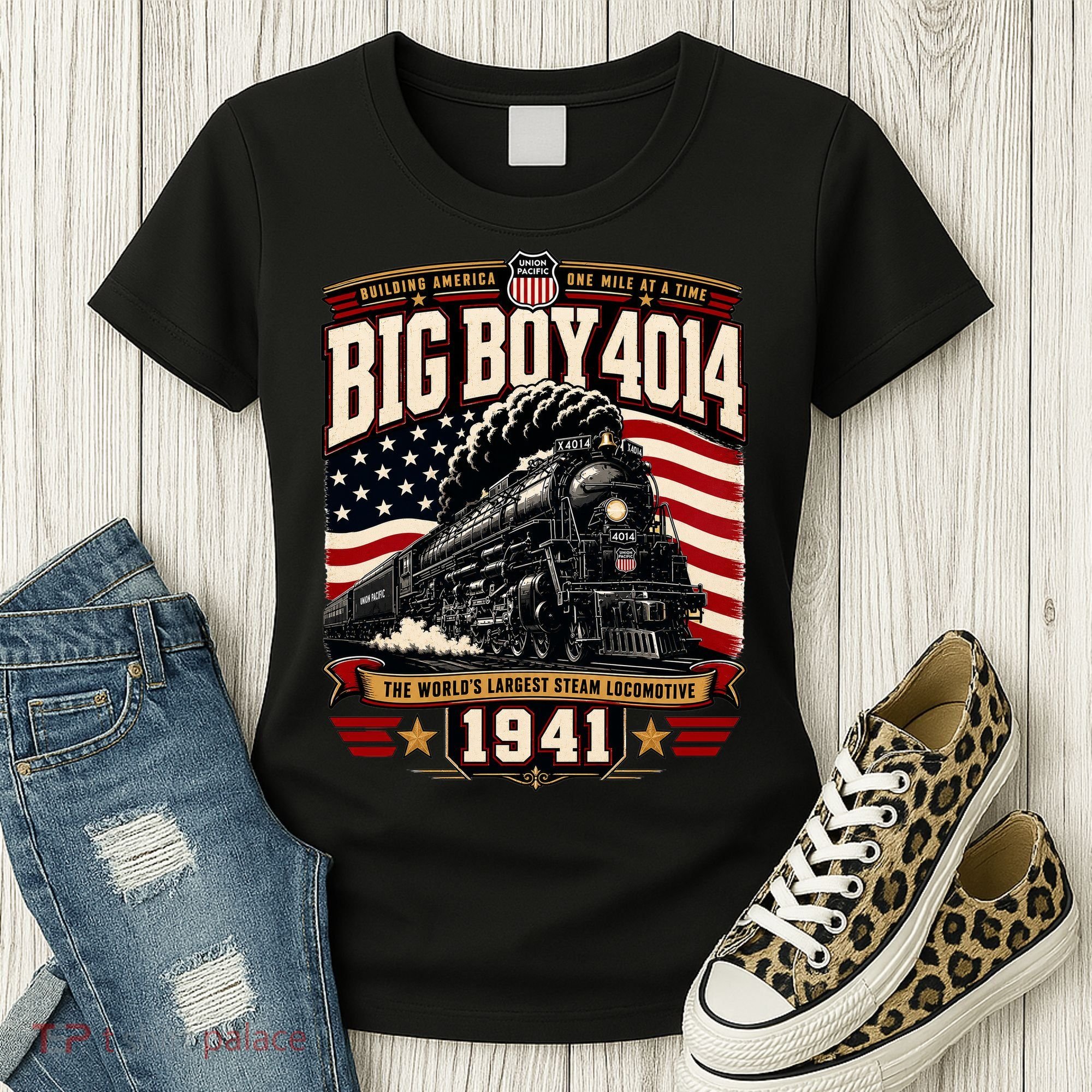 Big Boy 4014 Steam Engine Locomotive Train Railroad Women's T-Shirt