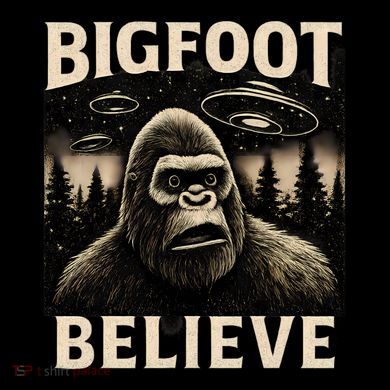 Bigfoot Believe Cropped Pullover Crew