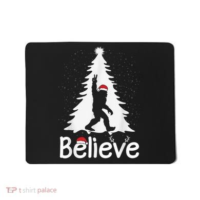 Believe Bigfoot Christmas Yetti Funny Xmas Tree Sasquatch Mousepad