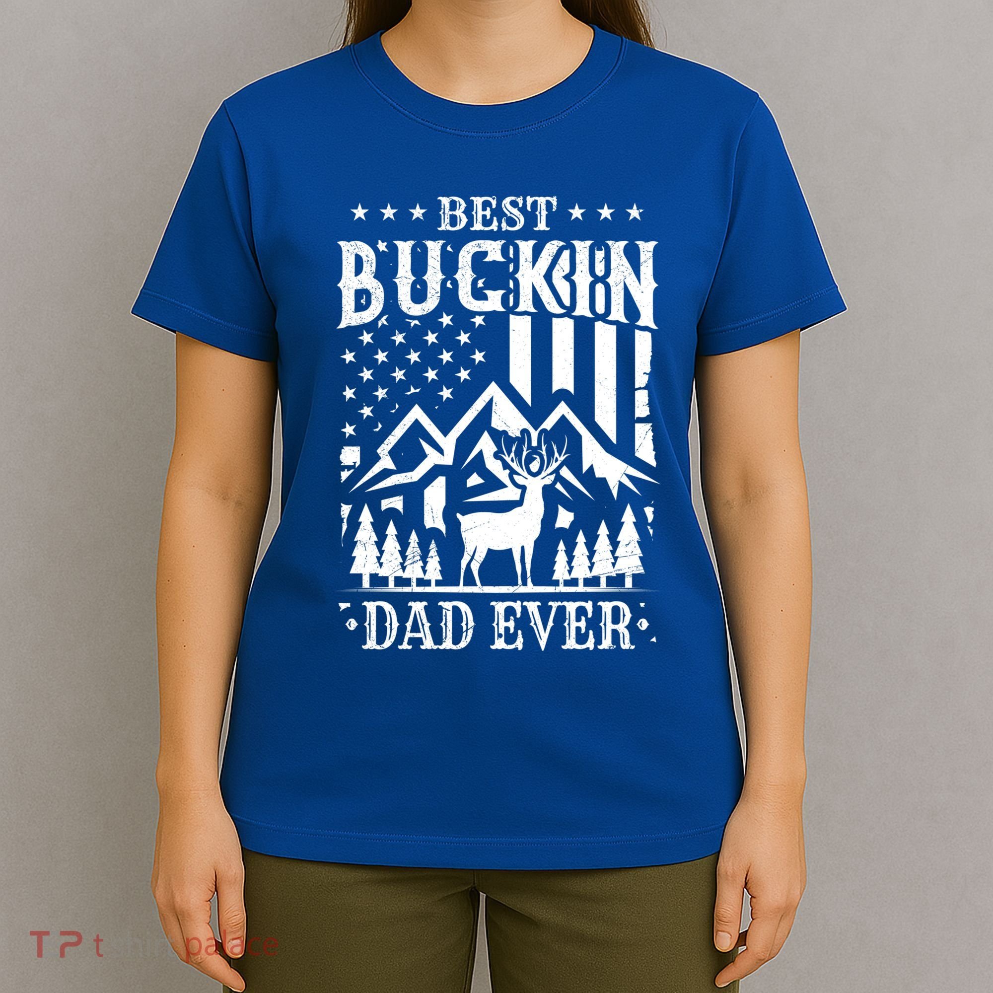 Best Buckin Dad Funny Hunter Father American Flag Gift T-Shirt