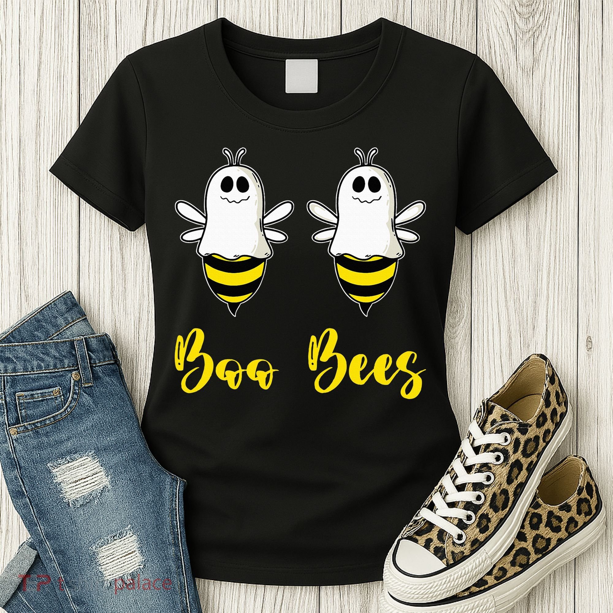 Boo Beez Funny Bee  Halloween Costume Bees Women's T-Shirt