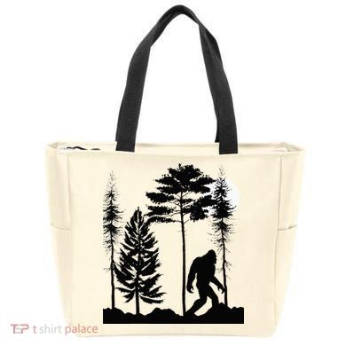 Bigfoo Bigfoot Hiding In Forest At Night Sasquatch Tote Bag