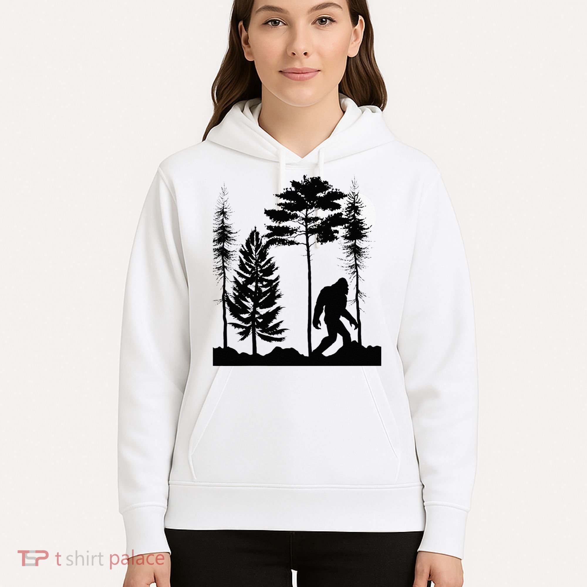 Bigfoo Bigfoot Hiding In Forest At Night Sasquatch Hoodie