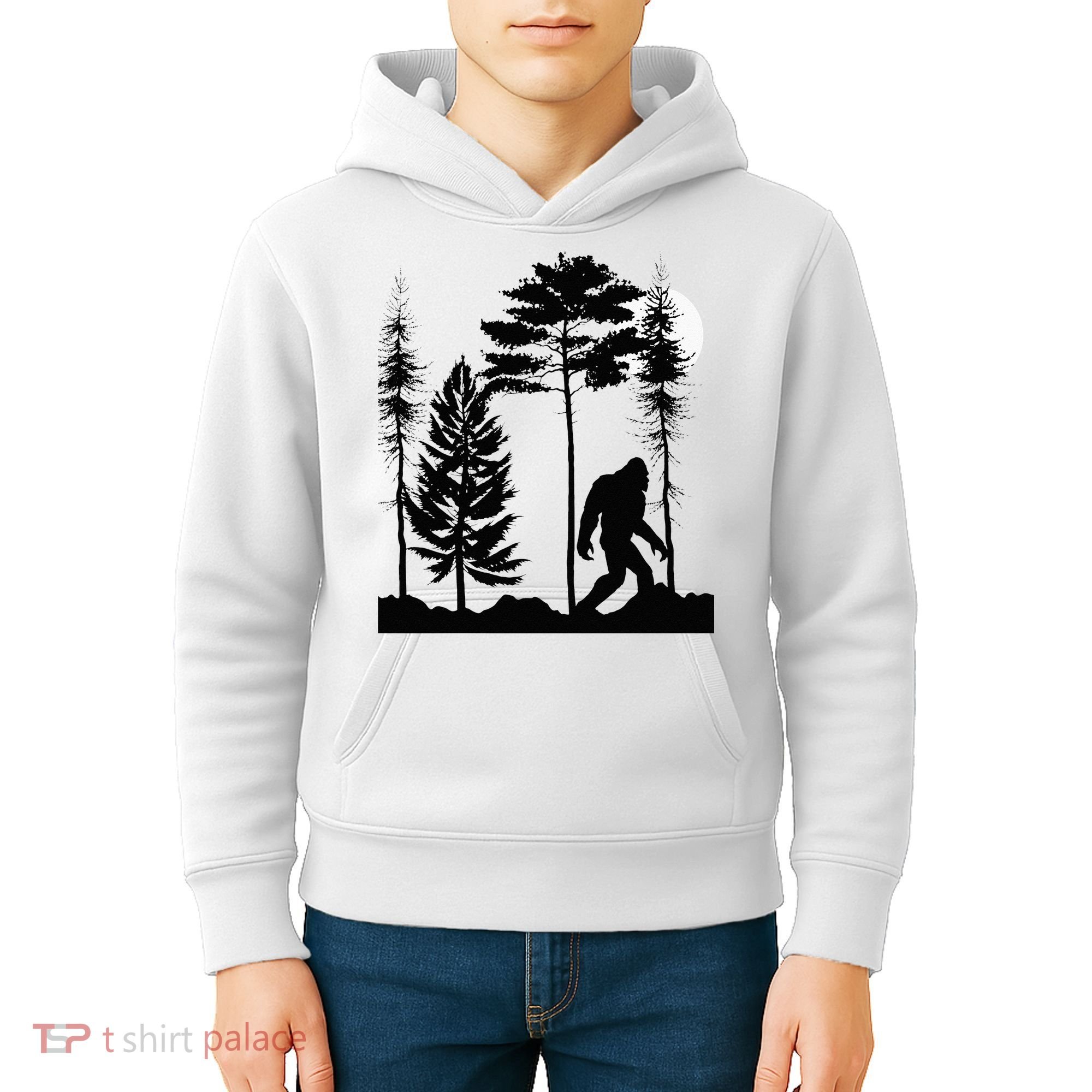Bigfoo Bigfoot Hiding In Forest At Night Sasquatch Kids Hoodie