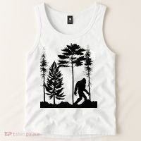 Bigfoo Bigfoot Hiding In Forest At Night Sasquatch Tank Top thumb 2