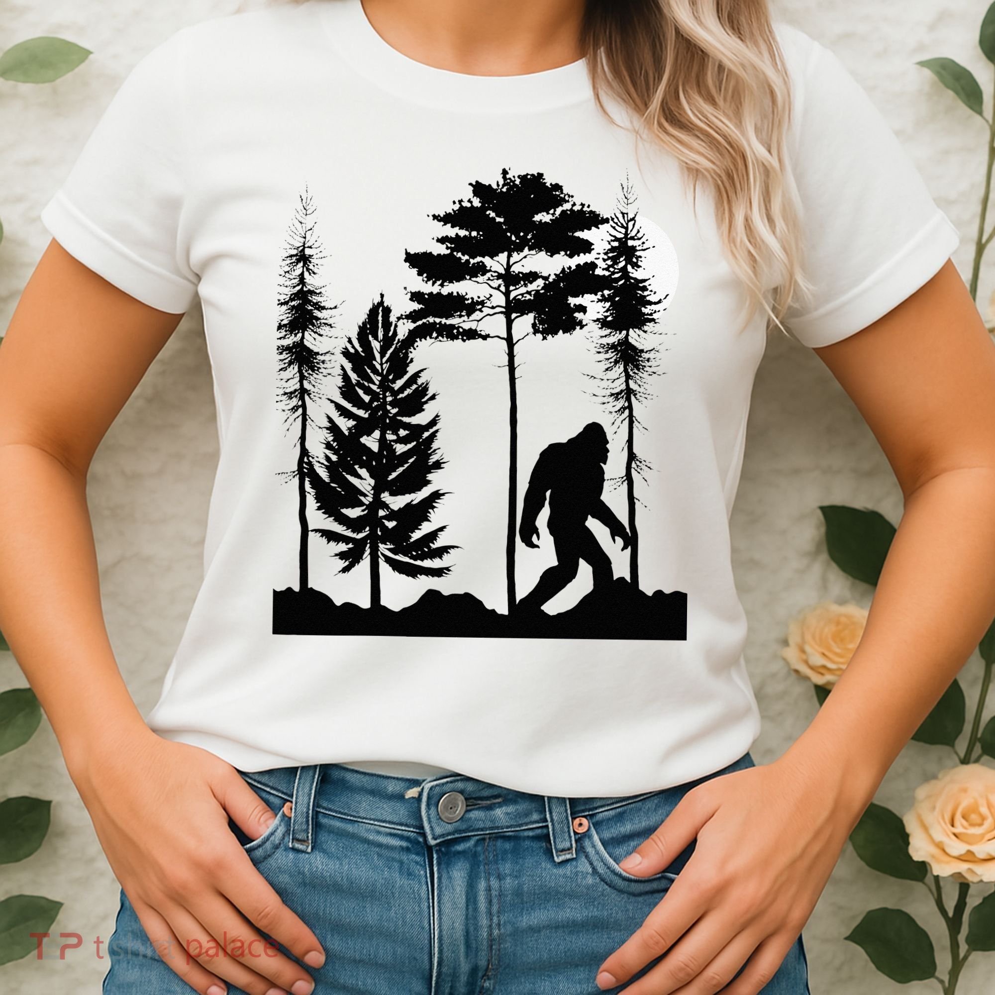 Bigfoo Bigfoot Hiding In Forest At Night Sasquatch Women's T-Shirt