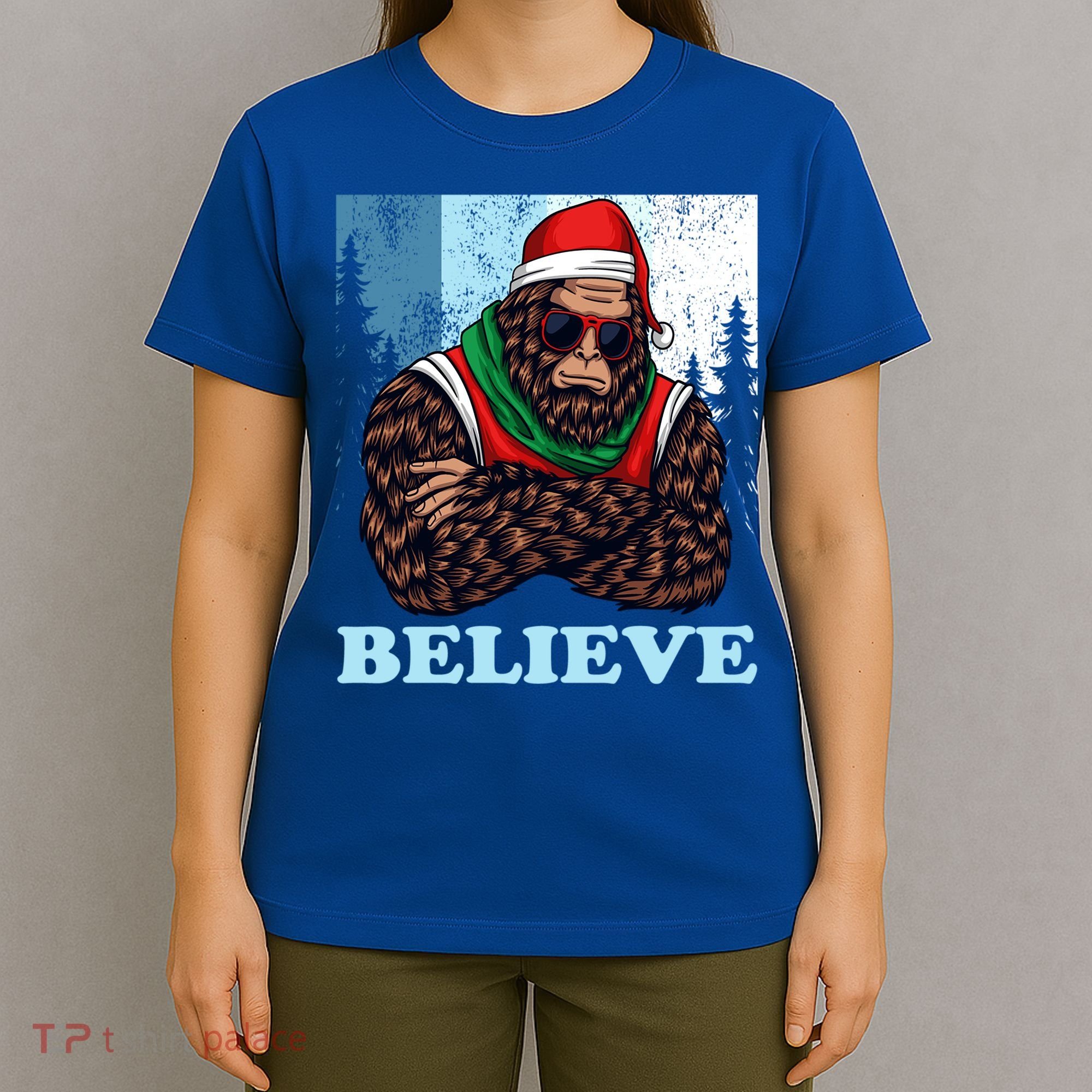Bigfoot Believe In Christmas Sasquatch Funny Xmas Gift T-Shirt