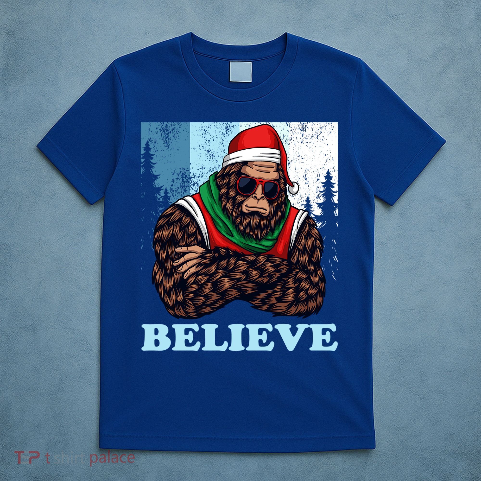 Bigfoot Believe In Christmas Sasquatch Funny Xmas Gift T-Shirt