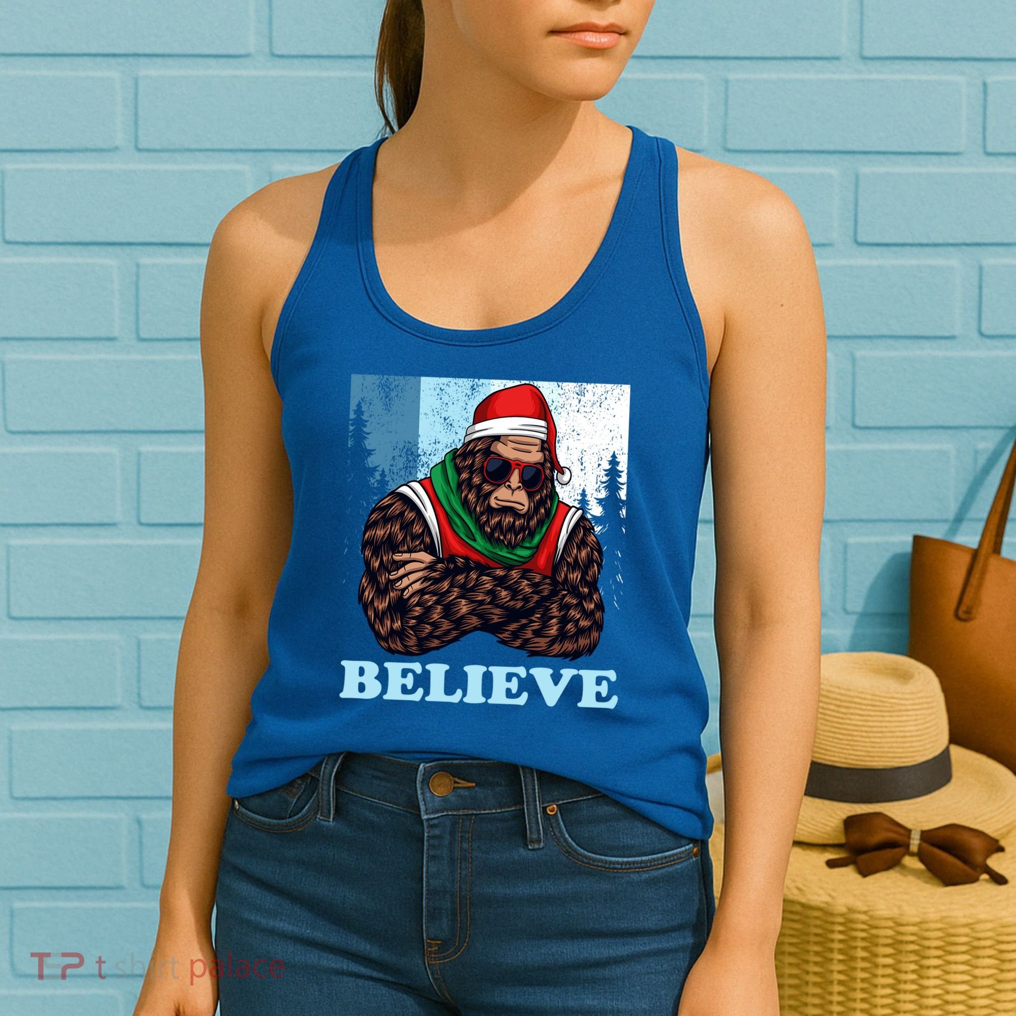 Bigfoot Believe In Christmas Sasquatch Funny Xmas Gift Women's Tank Top