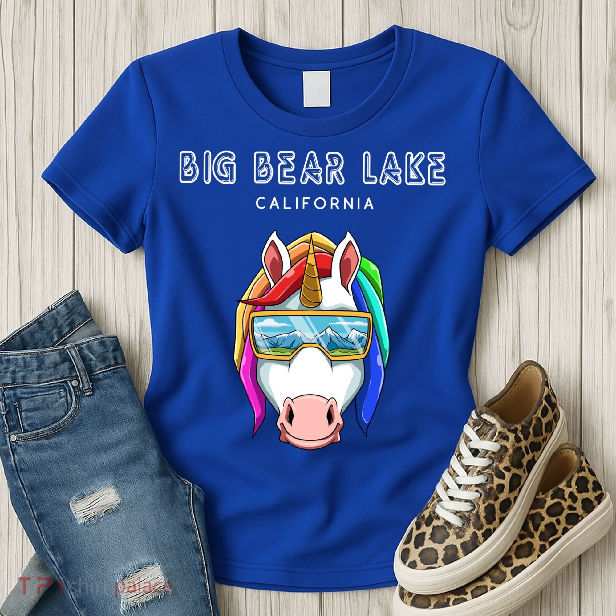 Big Bear Lake California Usa Ski And Snowboard Unicorn Great Gift Women's T-Shirt