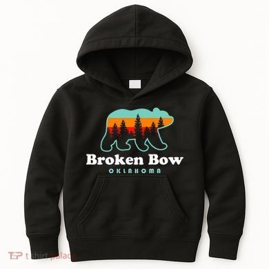 Broken Bow Oklahoma Lake Outdoors Bear Kids Hoodie