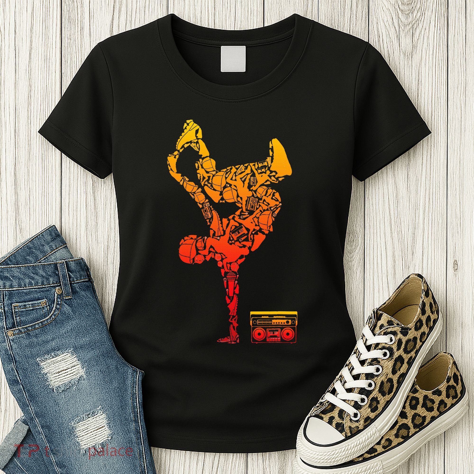 Breakdancing Boombox One Hand Freeze Hip Hop Breaking Women's T-Shirt