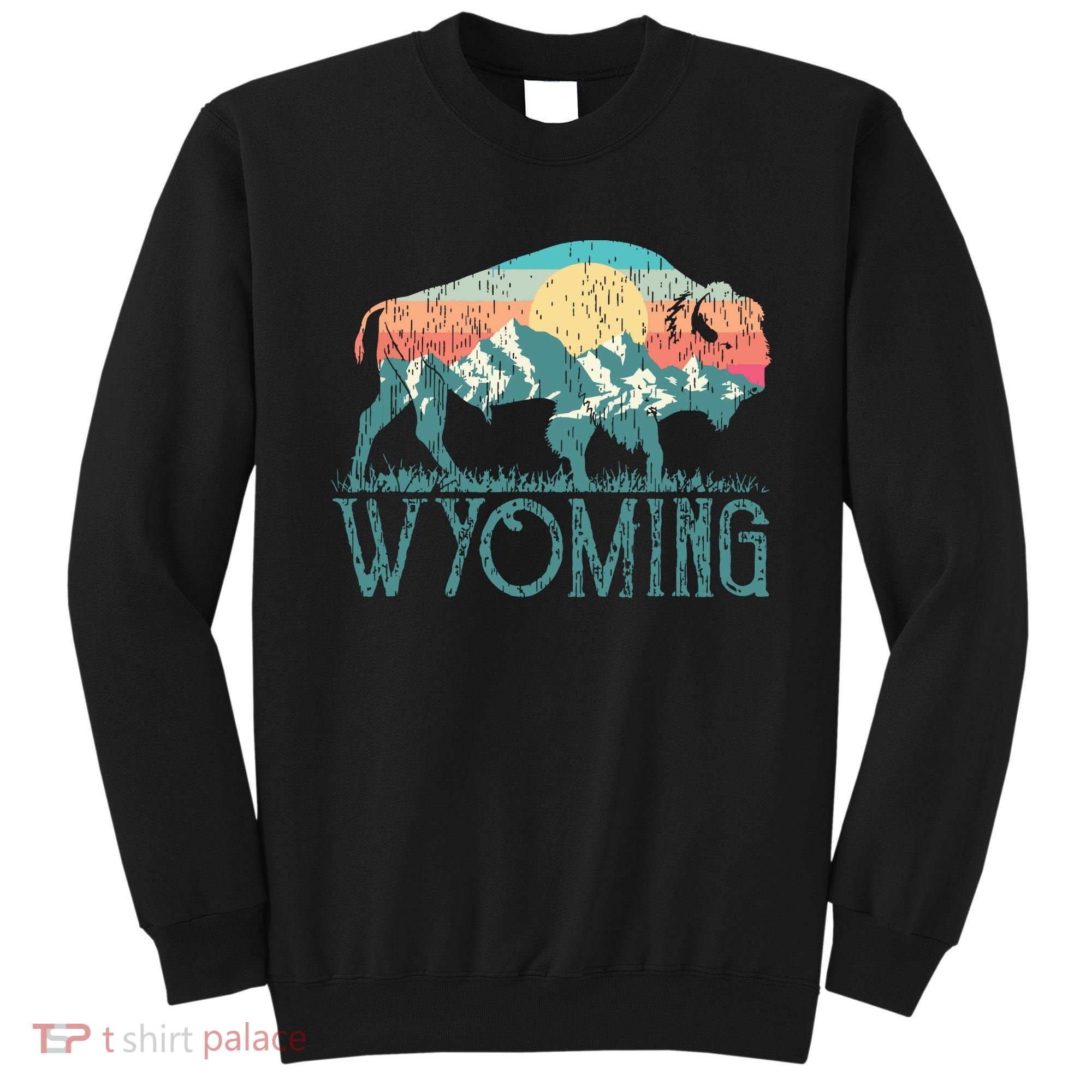 Bison Buffalo Retro Wyoming Wy Mountains Retro Sweatshirt