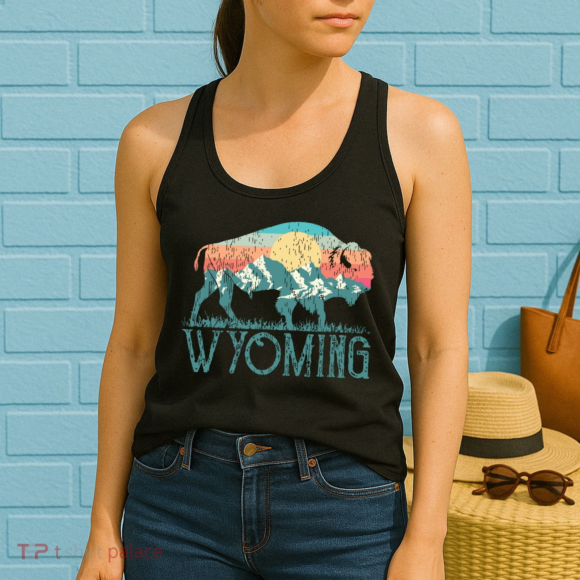 Bison Buffalo Retro Wyoming Wy Mountains Retro Women's Tank Top