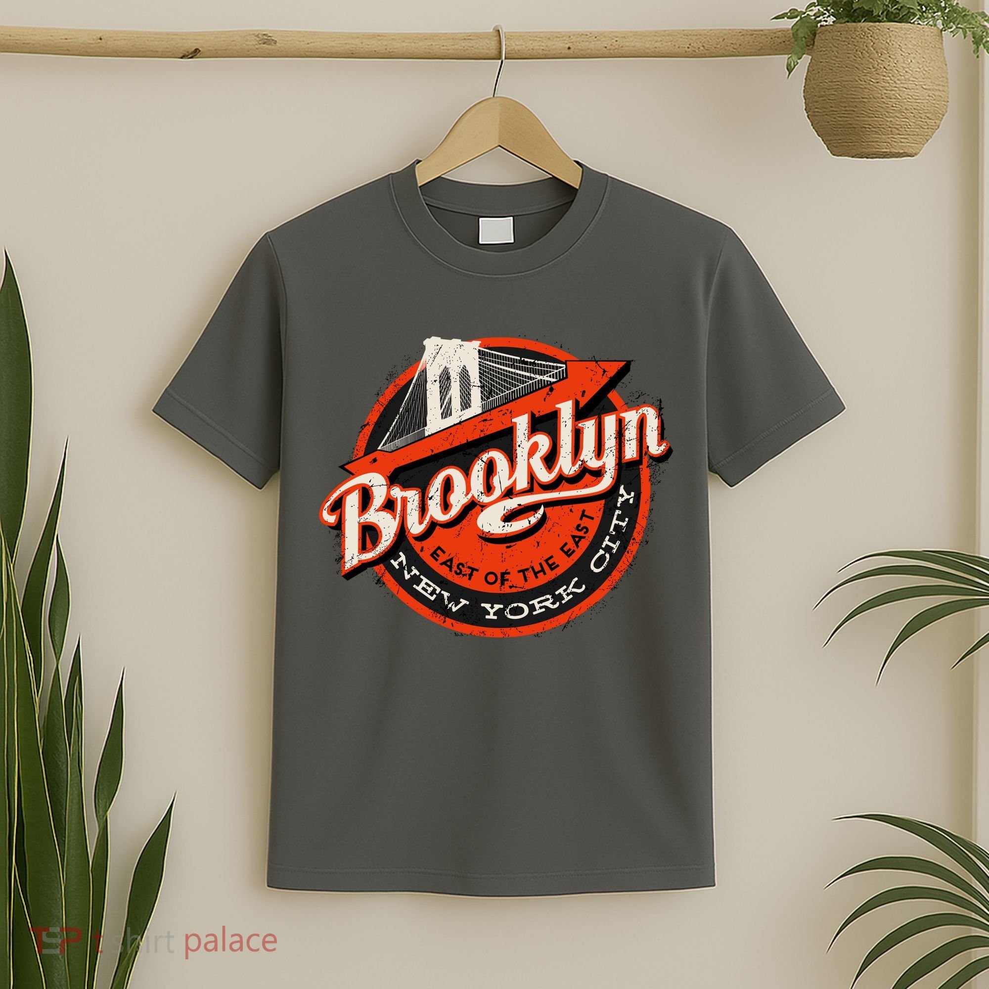 Brooklyn Bridge Retro New York Logo T-Shirt