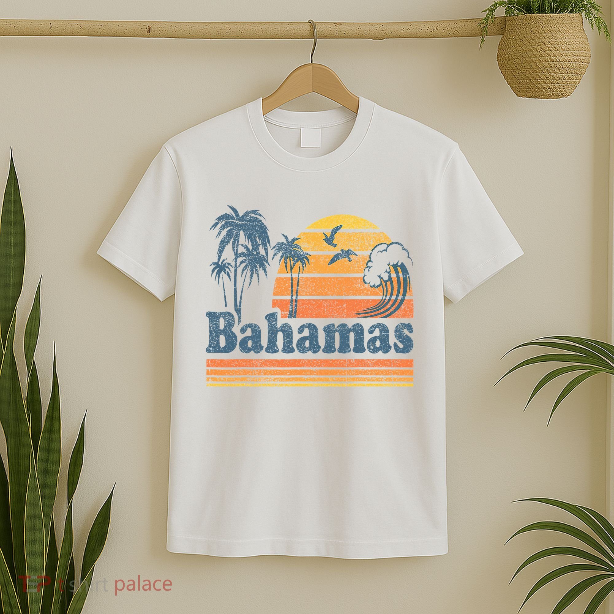 Bahamas Beach Summer Vacation Sunset Vintage 70S Retro T-Shirt