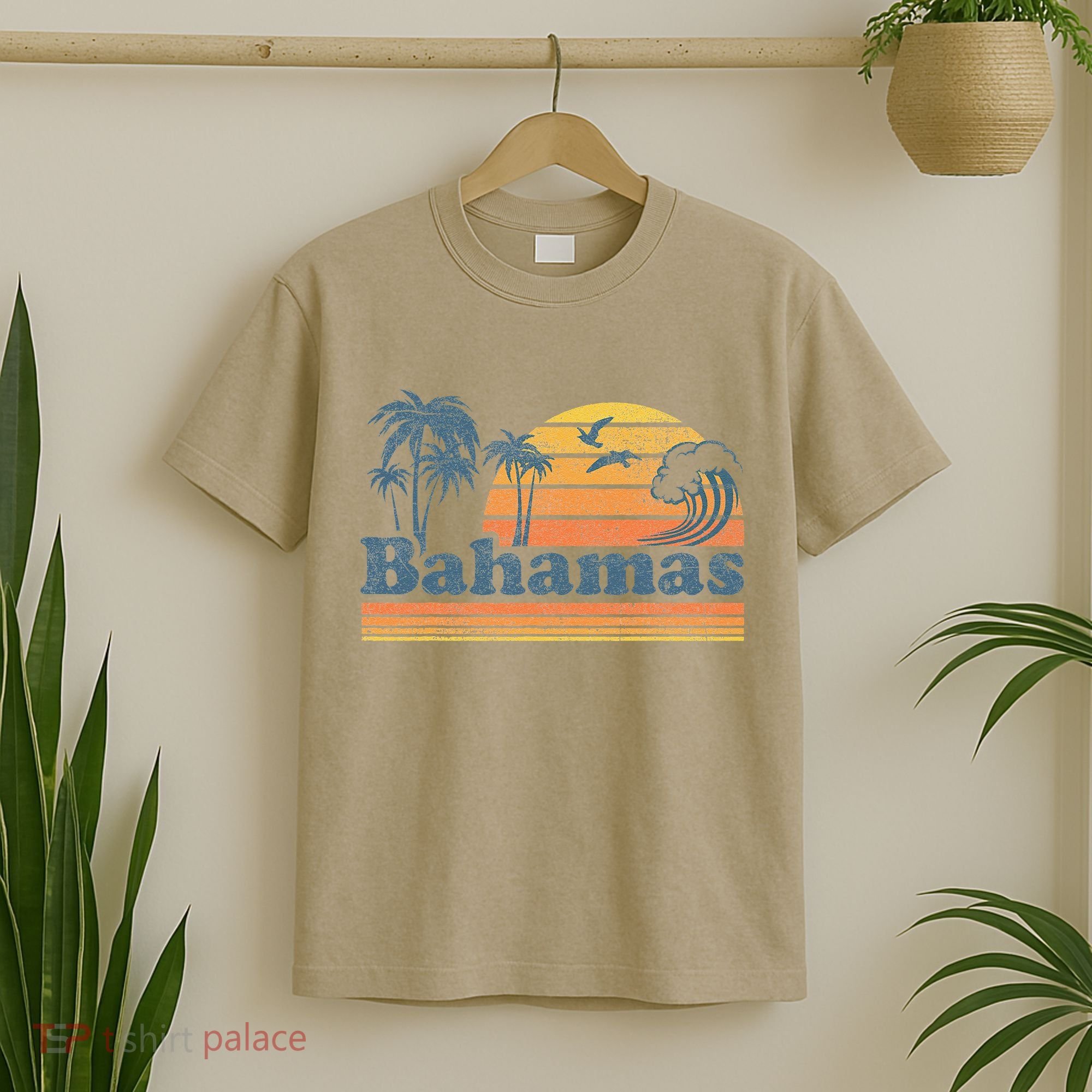Bahamas Beach Summer Vacation Sunset Vintage 70S Retro T-Shirt
