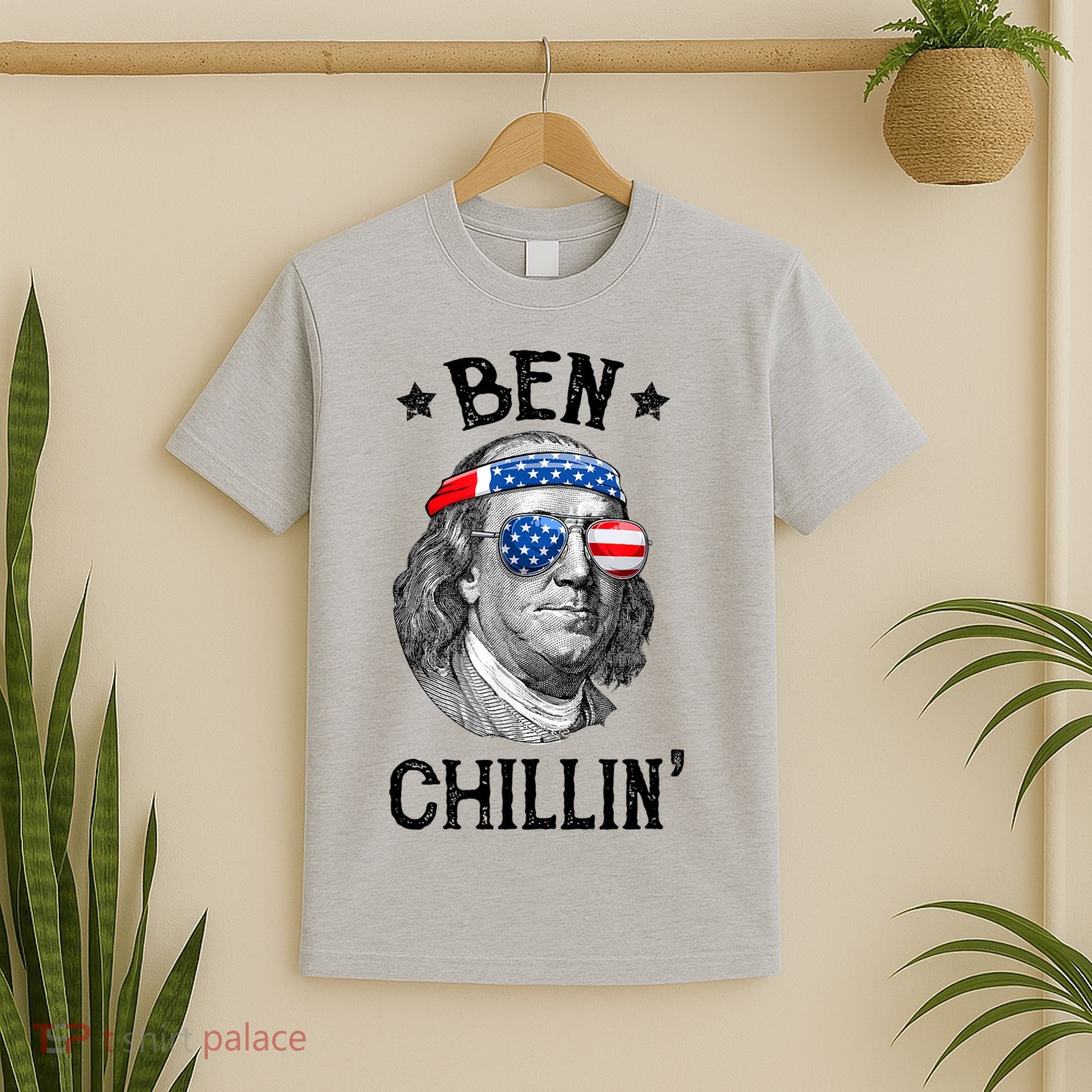 Ben Chillin 4th Of July Ben Franklin USA Independence Flag T-Shirt