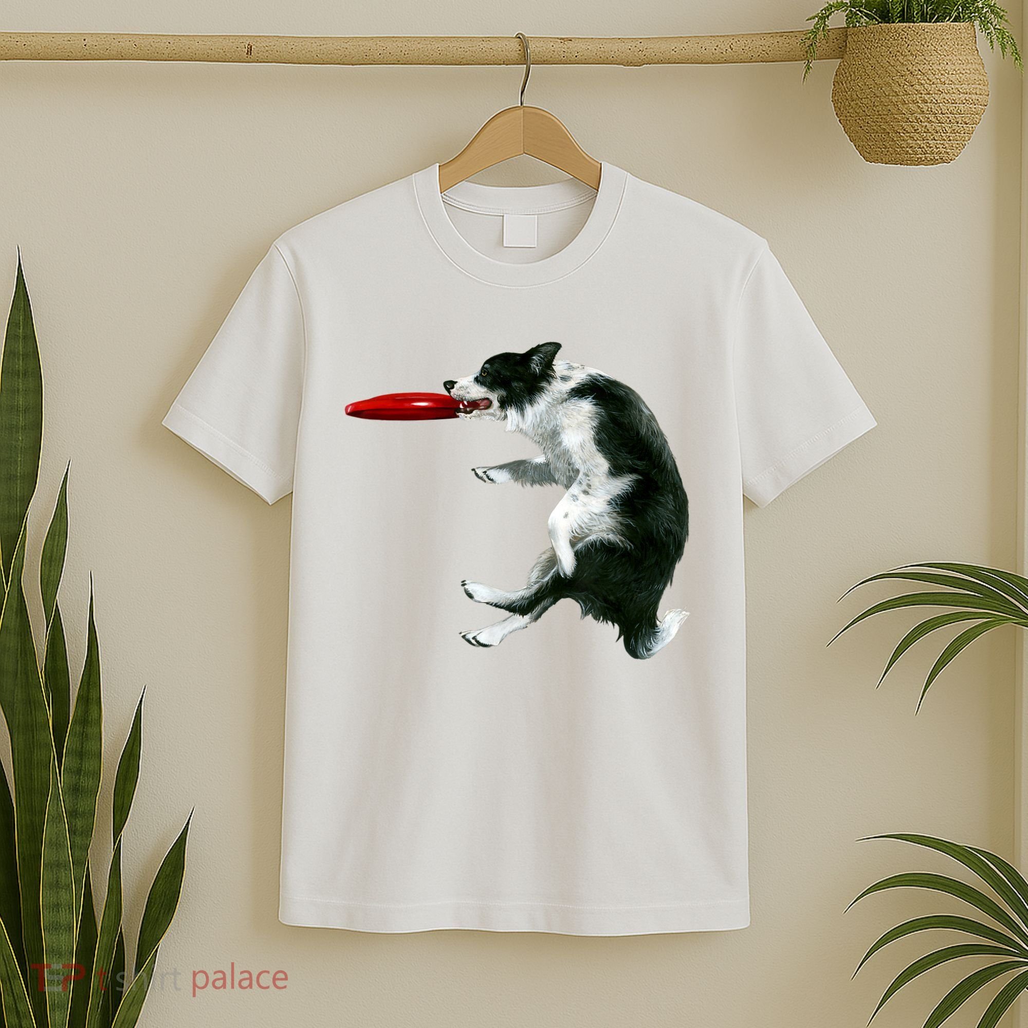 Border Collie Frisbee Graphic Sheepdog Print Gift T-Shirt