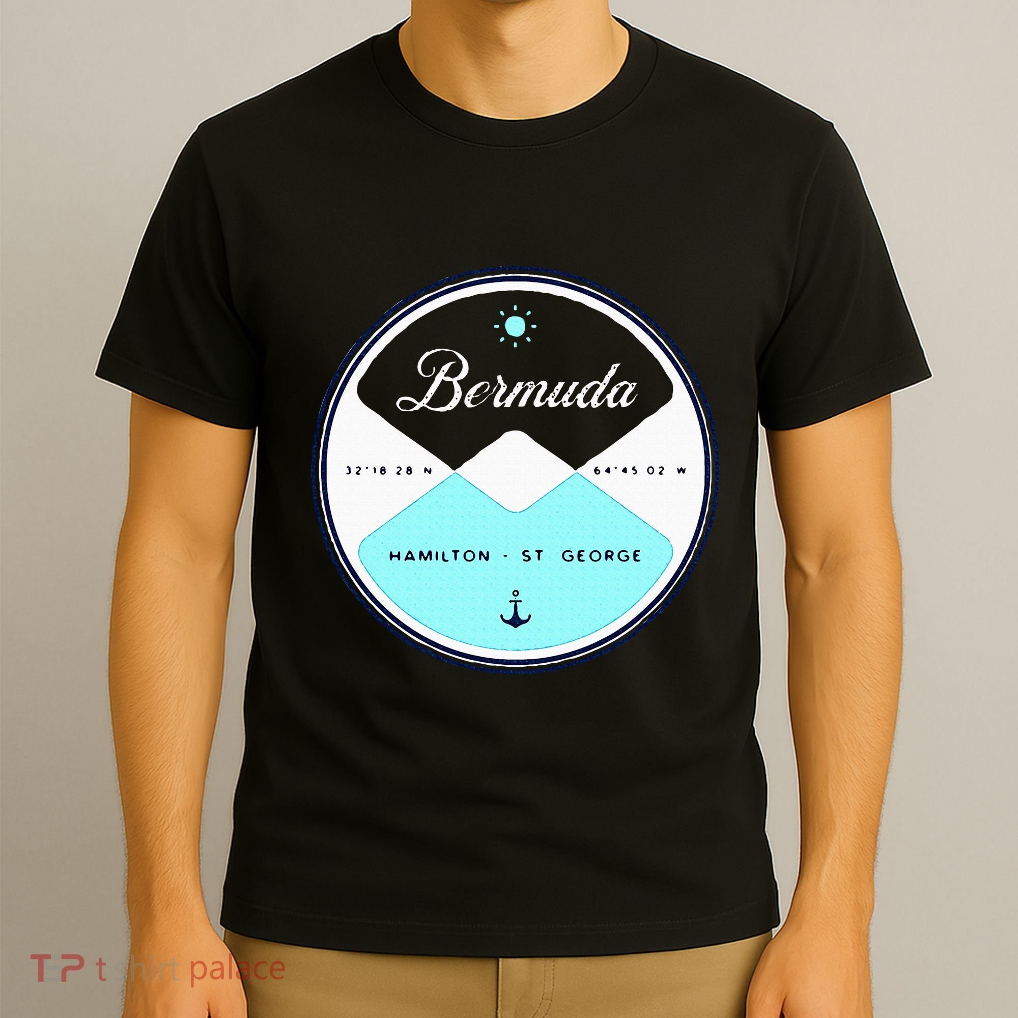 Bermuda Circle Graphic T-Shirt