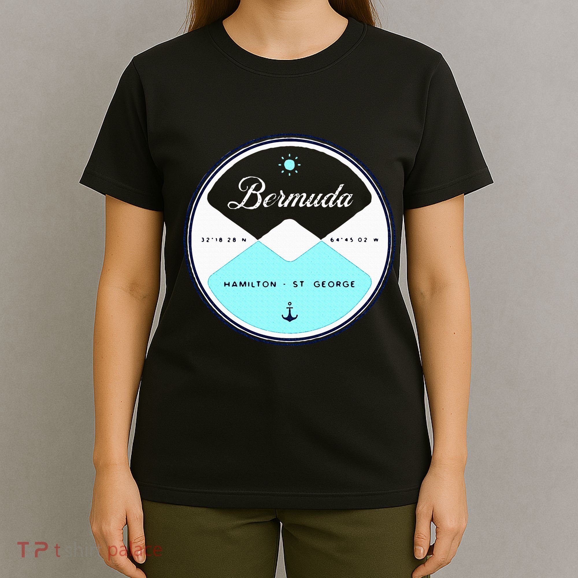 Bermuda Circle Graphic T-Shirt