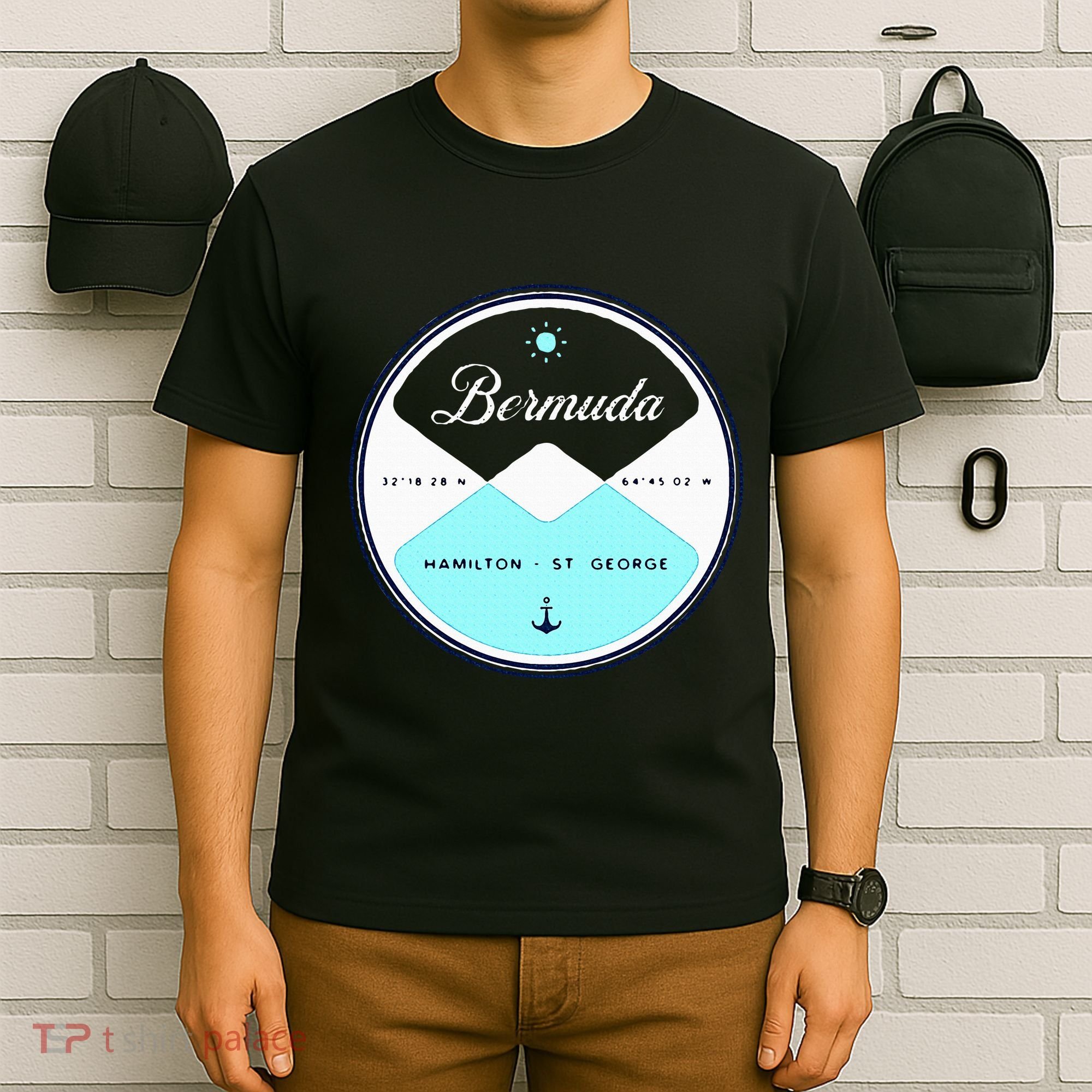 Bermuda Circle Graphic T-Shirt
