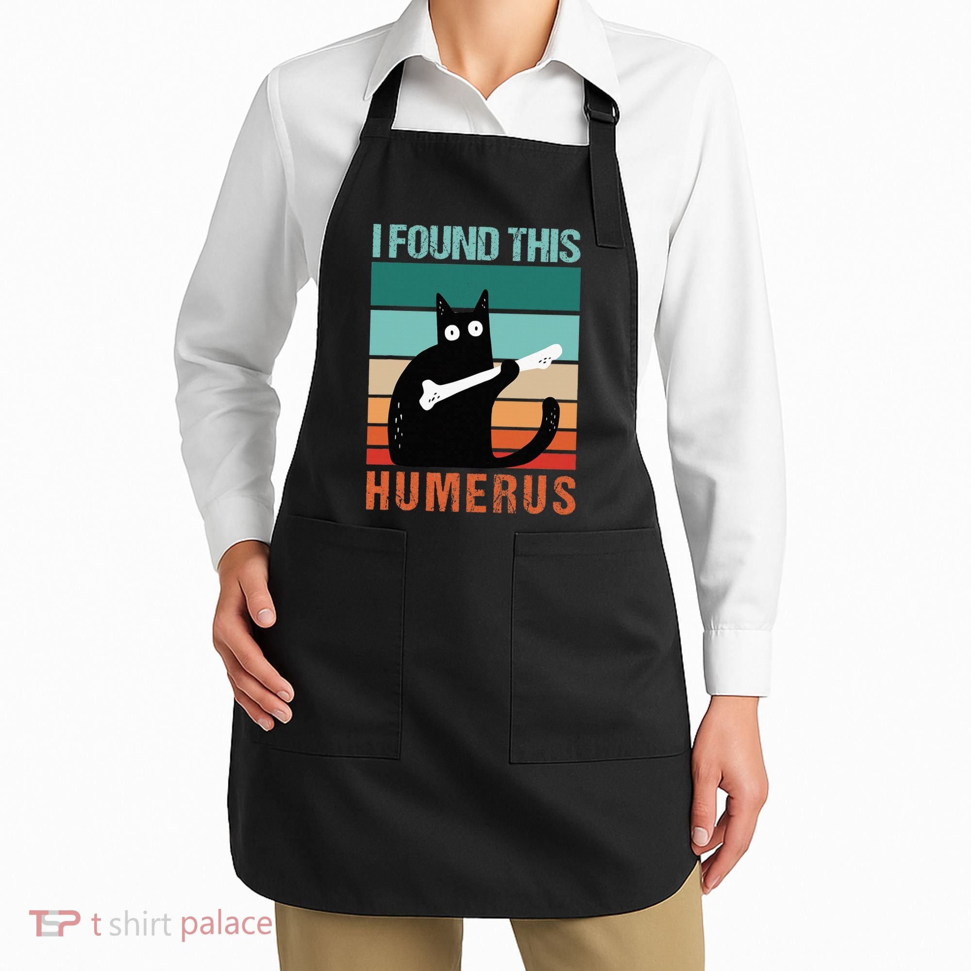 Black Cat I Found This Humerus Cat Joke Apron