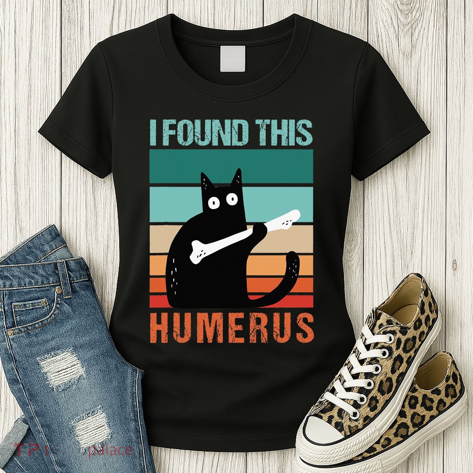 Black Cat I Found This Humerus Cat Joke Women's T-Shirt