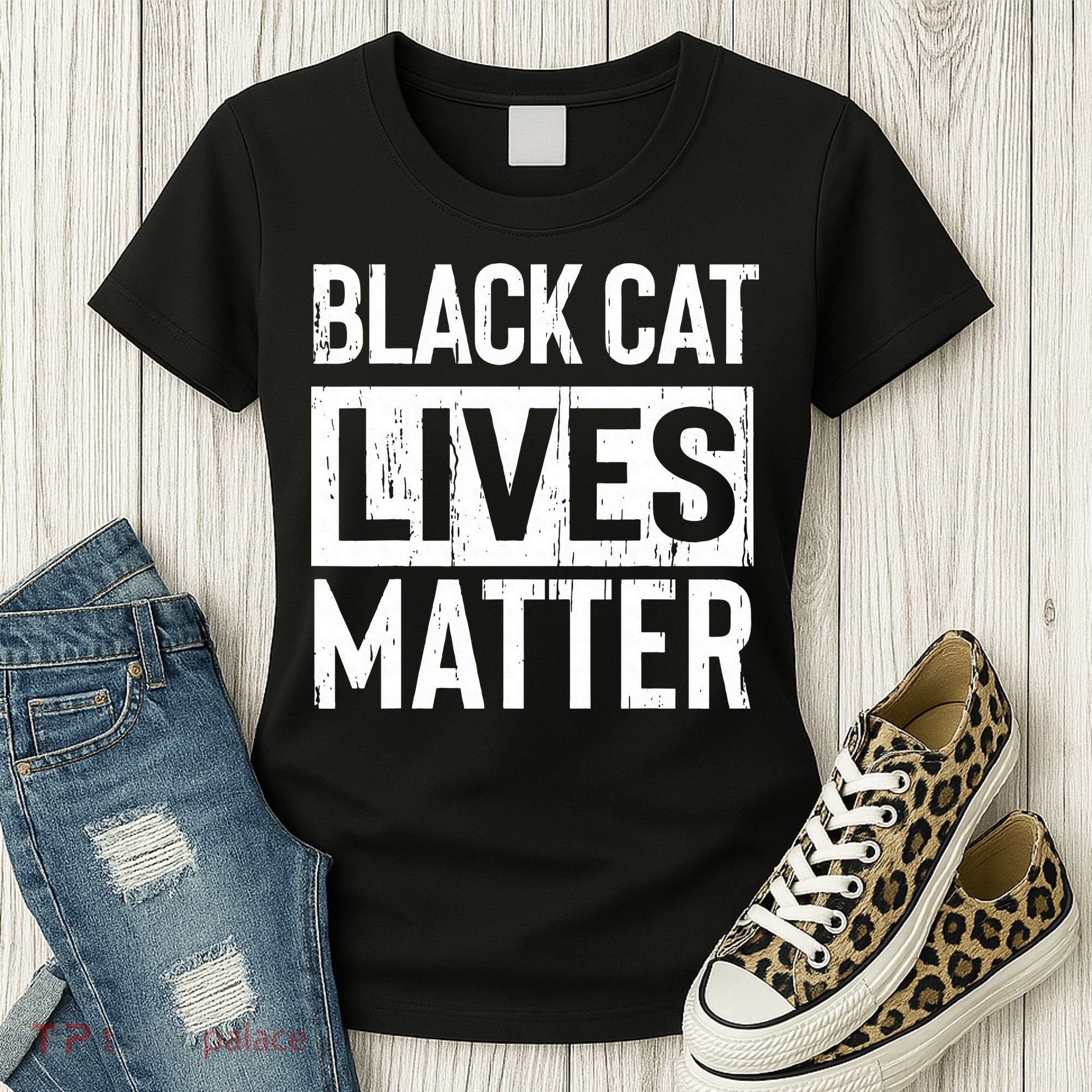 Black Cat Lives Matter Funny Gift Women's T-Shirt