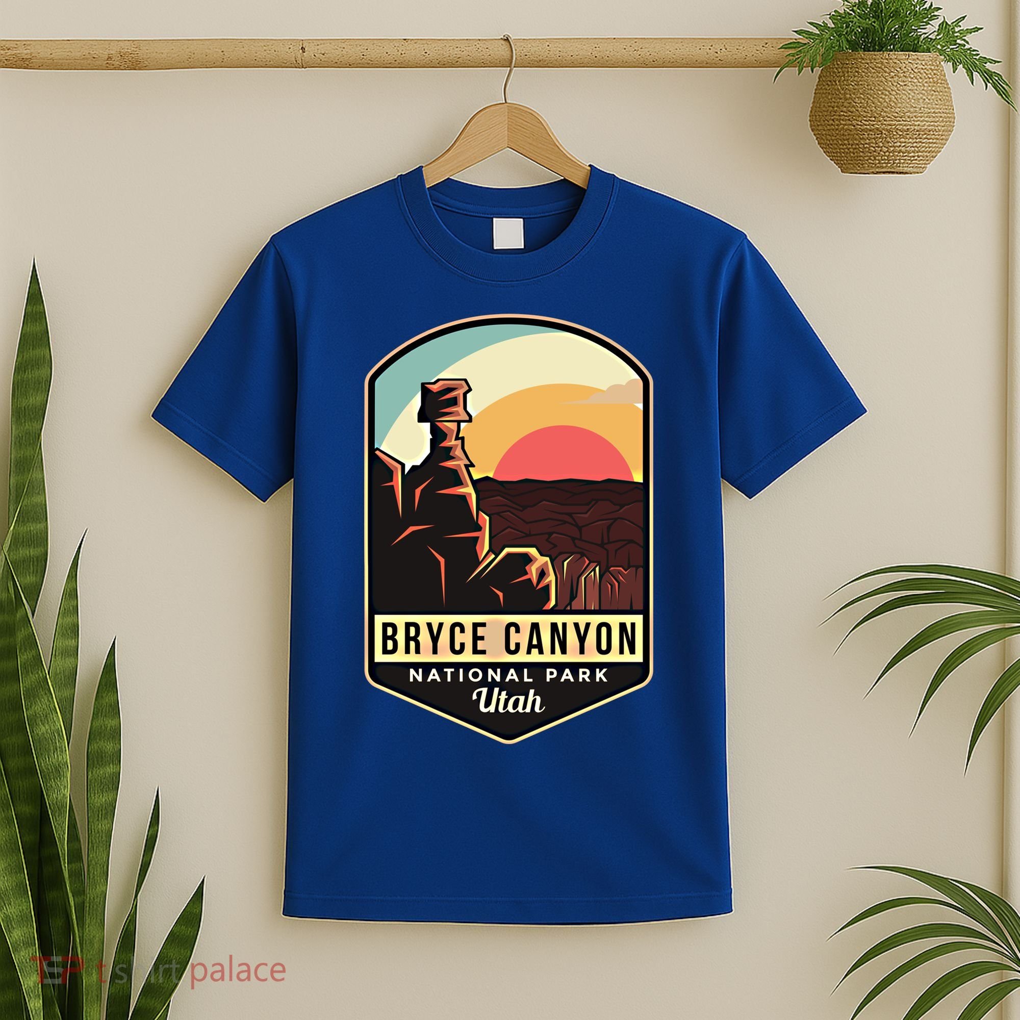 Bryce Canyon National Park Hiking Utah Tourist Souvenirs Gift T-Shirt