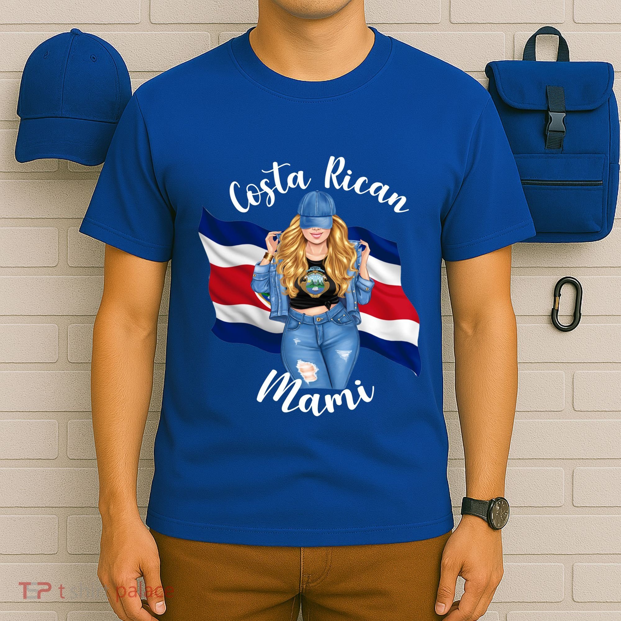 Blonde Costa Rican Mami Flag Emblem Costa Rico Queen Mom Cool Gift T-Shirt