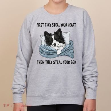 Border Collie Sleeping Pajamas Nightgown Women's Sweatshirt