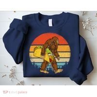 Bigfoot Carrying Taco Funny Cinco De Mayo Sasquatch Sweatshirt thumb 2