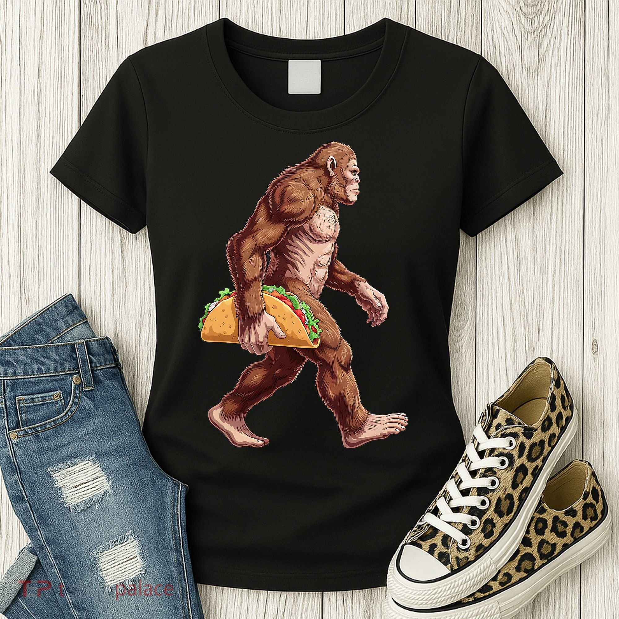 Bigfoot Carrying Taco Funny Cinco De Mayo Sasquatch Women's T-Shirt