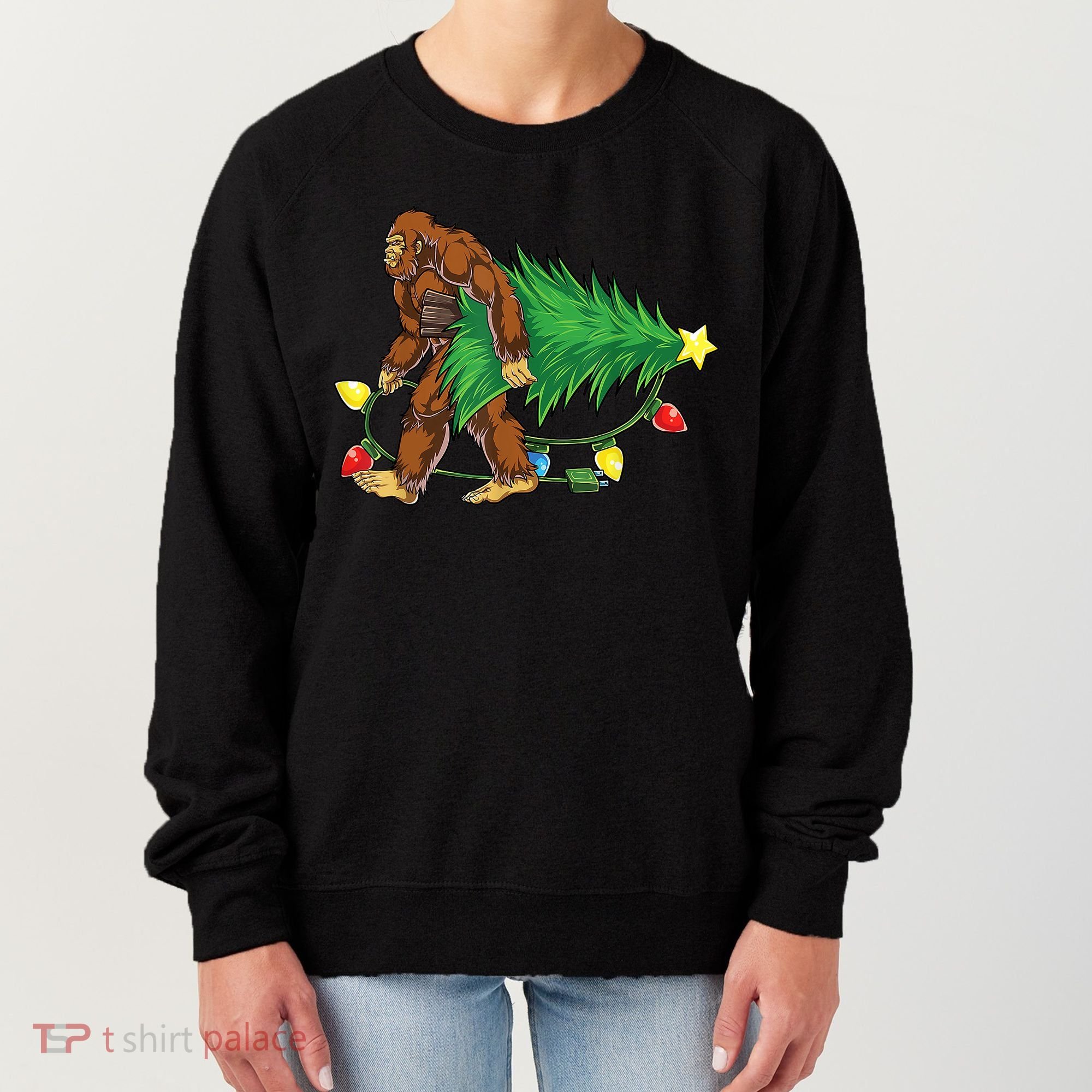 Bigfoot Christmas Tree Lights Xmas Boys Sasquatch Lovers Women's Sweatshirt