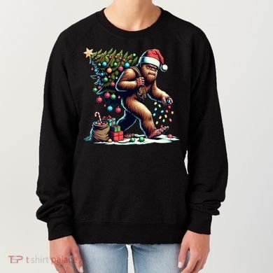 Bigfoot Christmas Tree Lights Xmas Sasquatch Lovers Gift Women's Sweatshirt