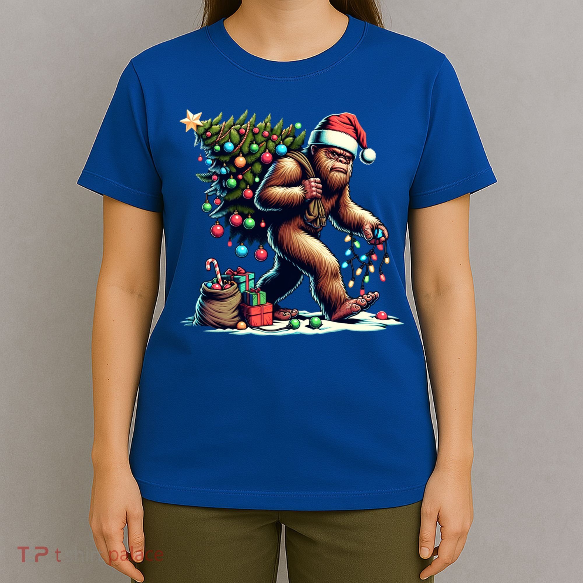 Bigfoot Christmas Tree Lights Xmas Sasquatch Lovers Gift T-Shirt