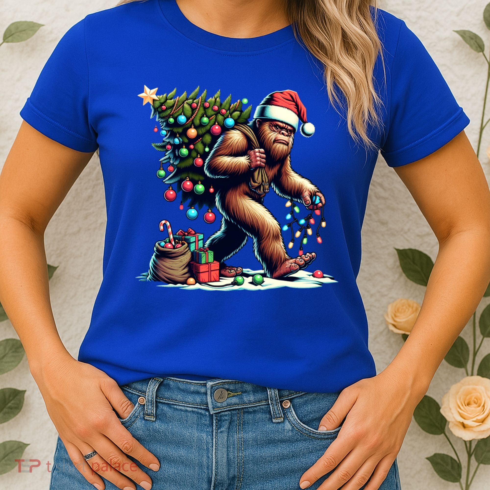 Bigfoot Christmas Tree Lights Xmas Sasquatch Lovers Gift Women's T-Shirt