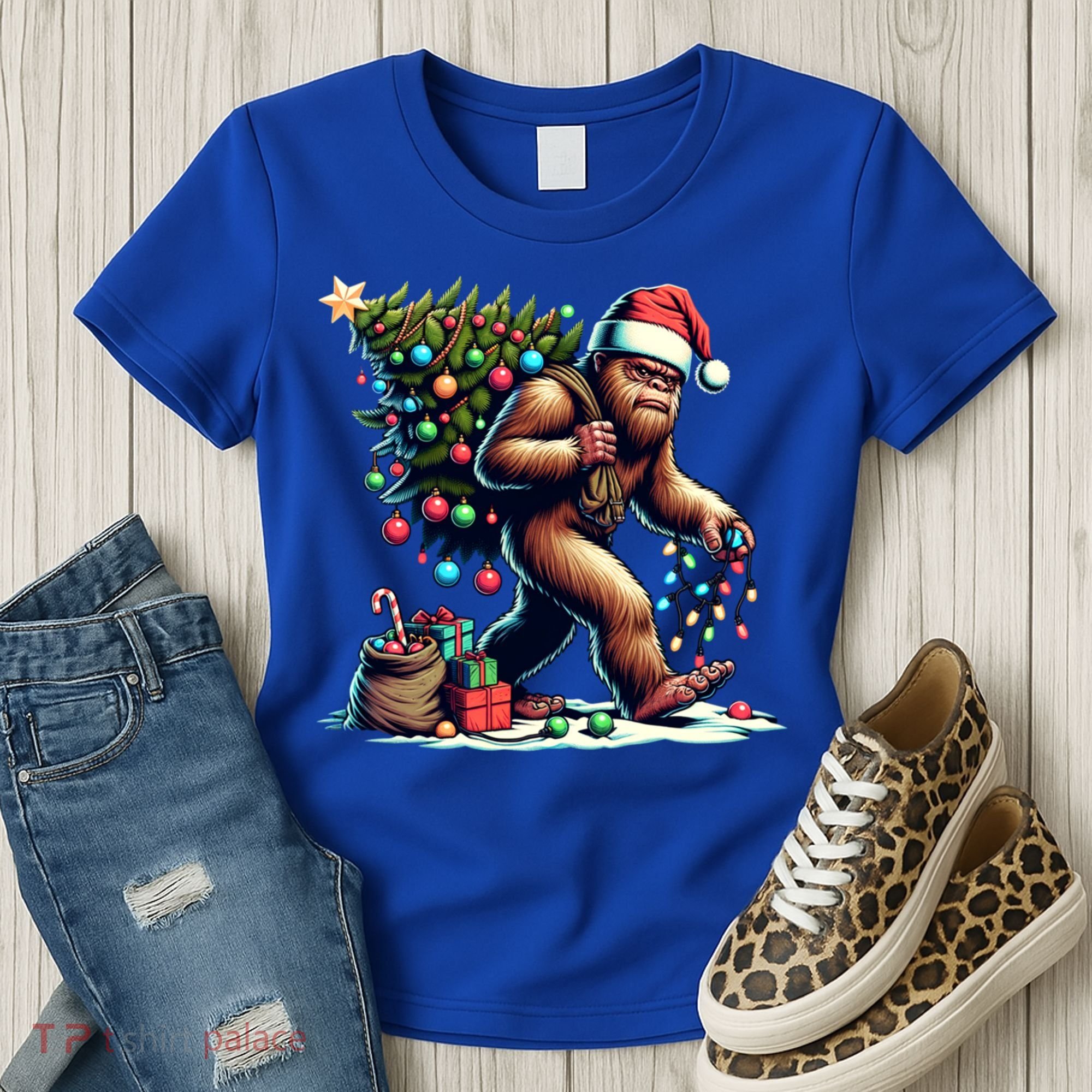 Bigfoot Christmas Tree Lights Xmas Sasquatch Lovers Gift Women's T-Shirt