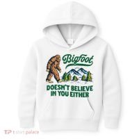 Bigfoot Doesn't Believe In You Either Funny Sasquatch Retro Kids Hoodie thumb 0