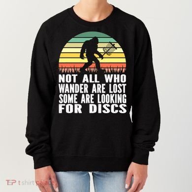 Bigfoot Disc Golf Sasquatch Funny Golf Ultimate Women's Sweatshirt