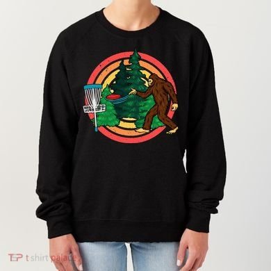 Bigfoot Disc Golf Funny Disc Golf Women's Sweatshirt