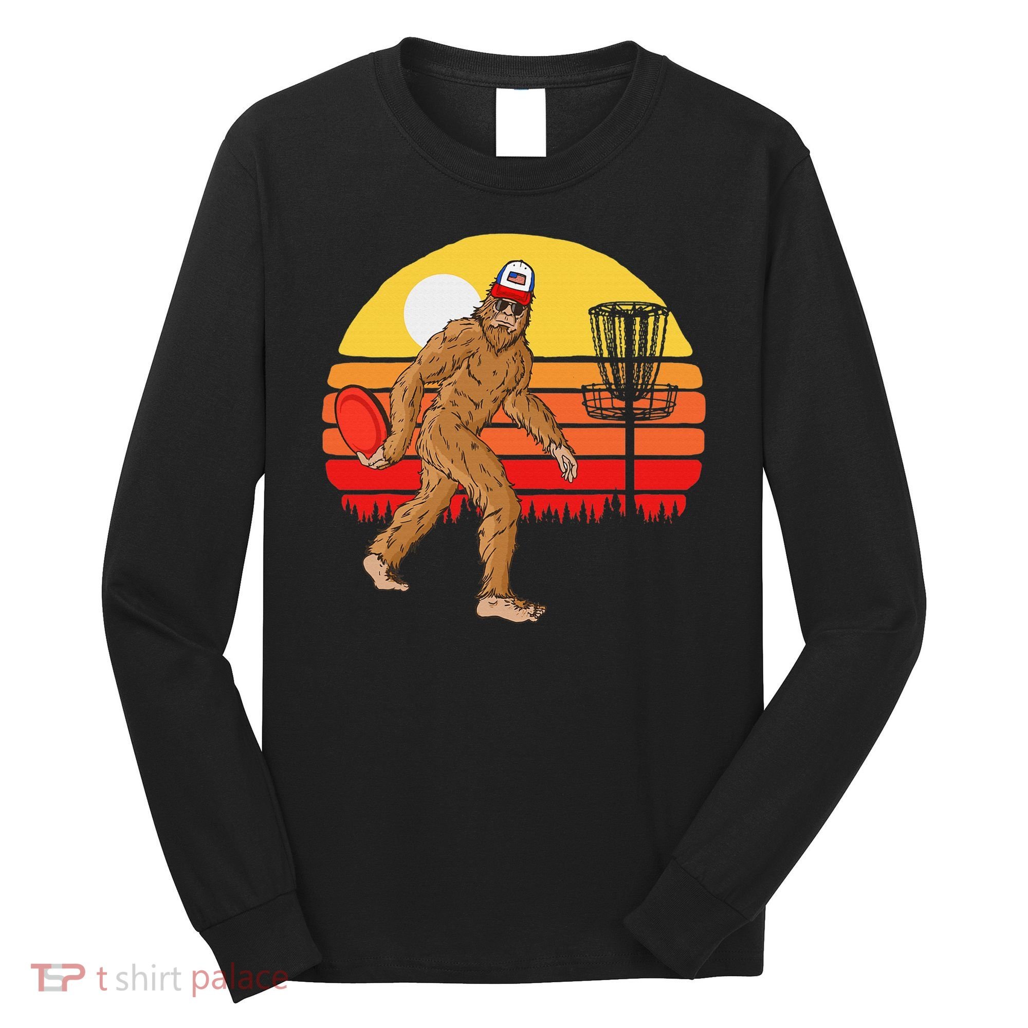 Bigfoot Disc Golf Cryptid Sasquatch Disc Golfer Long Sleeve Shirt