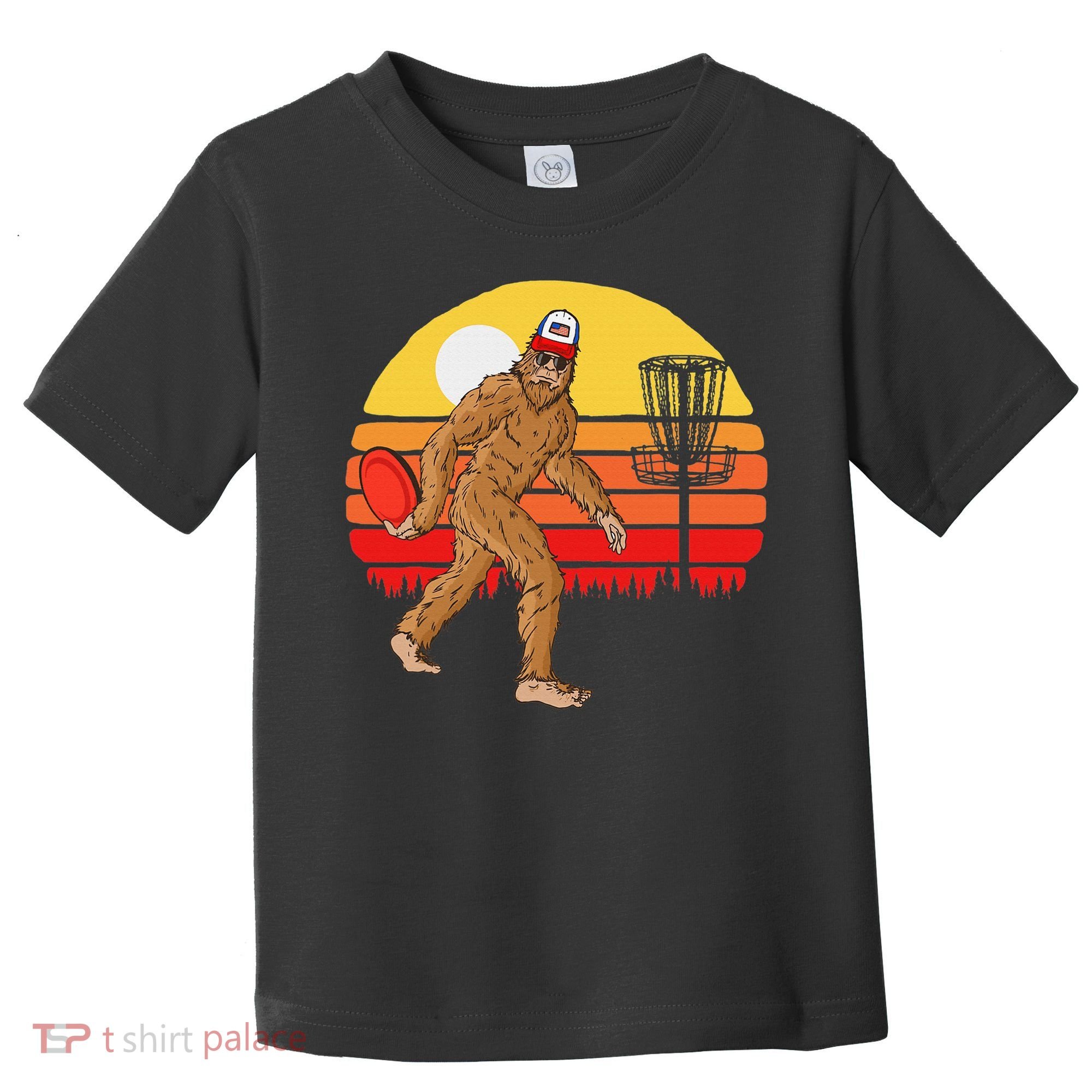 Bigfoot Disc Golf Cryptid Sasquatch Disc Golfer Toddler T-Shirt