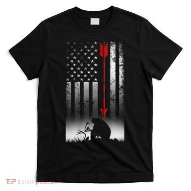 Bow Deer Hunting American Flag For Bow Hunting T-Shirt
